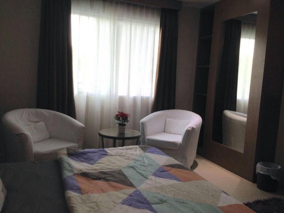 Studio Room Nagoya Mansion View Swimming Pool Bagian luar foto
